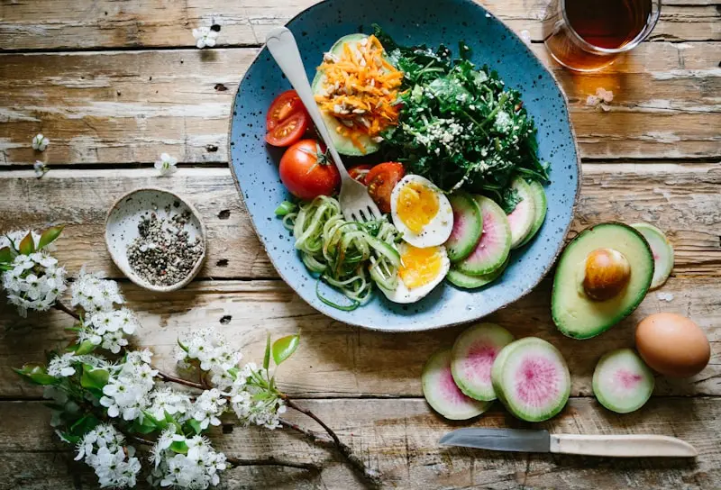 Treino e dieta juntos: como alinhar personal e nutricionista
